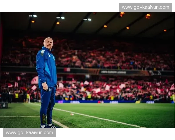 诺丁汉森林二月战术微调见效 五后卫体系稳固防守抢得关键分 诺丁汉森林二月战术微调见效 五后卫体系稳固防守抢得关键分